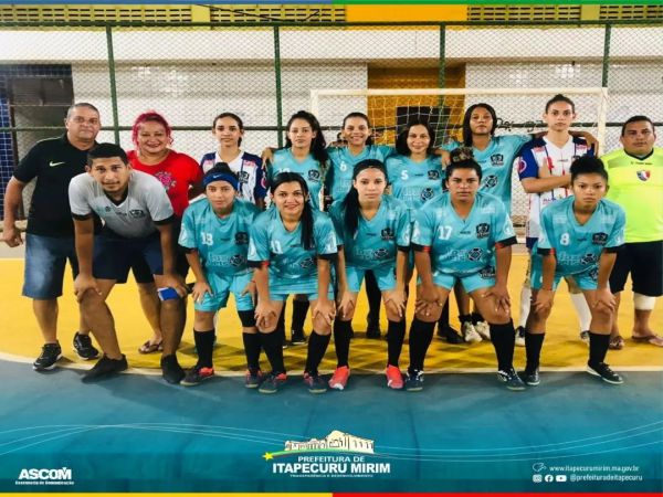 Final da Copa Outubro Rosa de Futsal Feminino é realizada. Time Meninas em Quadra é a grande campeã