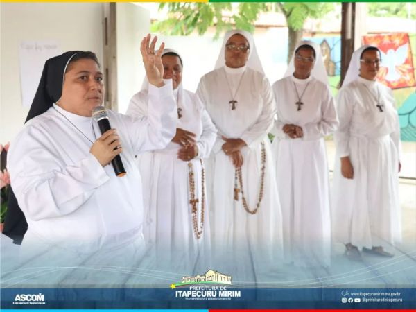 Madre Teresa esteve em Itapecuru, ministrando uma palestra sobre gestão em excelência